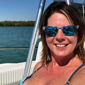 Meet your Posher, Denise